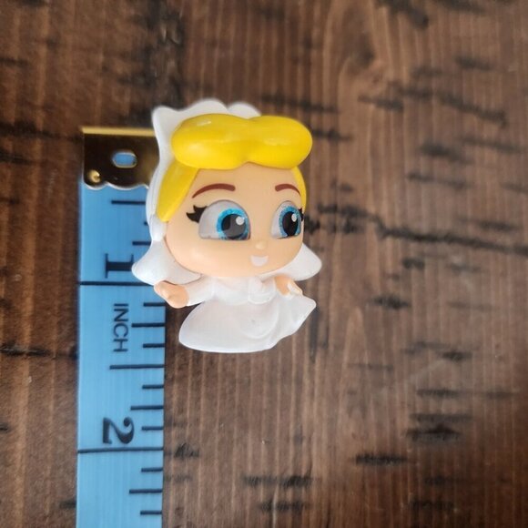 Disney Doorables Series 5 "Cinderella" - Picture 7 of 10